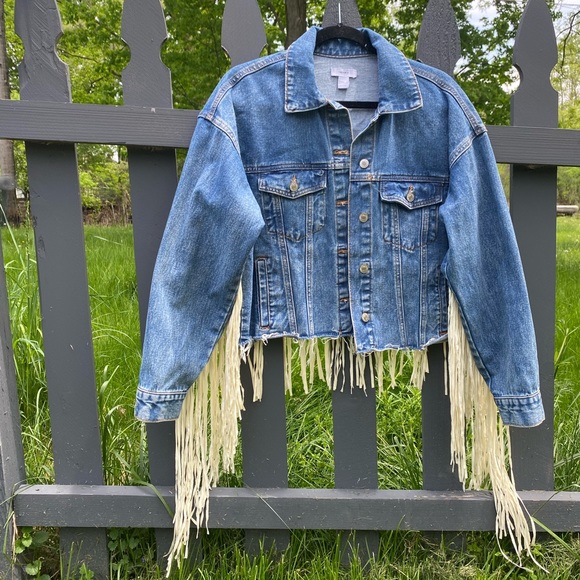 Denim jacket w/ faux leather fringe - Picture 10 of 10